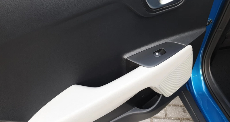 Kia Stonic cena 88490 przebieg: 4180, rok produkcji 2023 z Biała Rawska małe 326